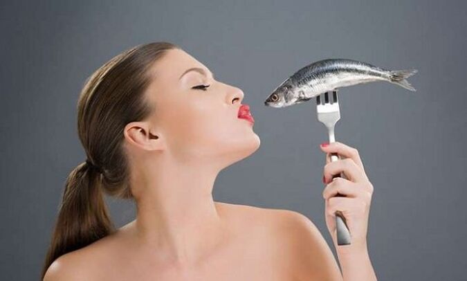 Eat raw fish